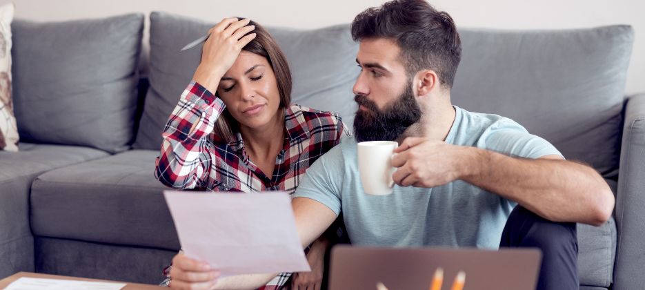 A Falta de Planejamento Financeiro e Suas Consequências:  Dificuldades em Gerenciar Dívidas e Como Evitar Dívidas Acumuladas