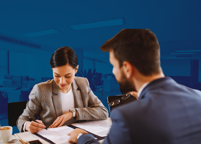 SERVIÇO PROFISSIONAL EM  {{ CRIAÇÃO DE CURRÍCULOS E CONTRATOS DE LOCAÇÃO}}